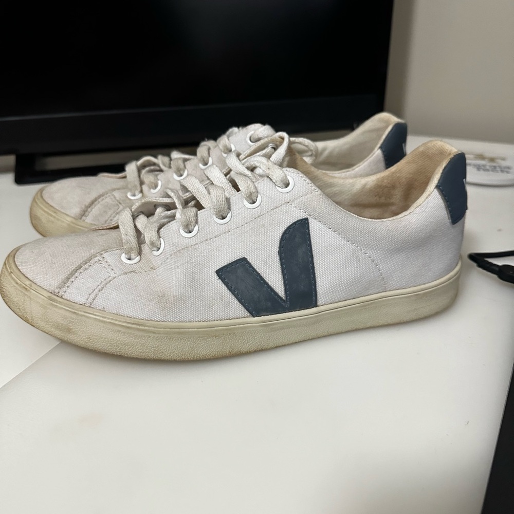 Veja Sneakers